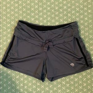 Mountain Hardwear XS Women’s Athletic Shorts